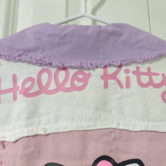 HELLO KITTY x SHEIN colour block pastel purple, pink and white denim jacket - Picture 12 of 13